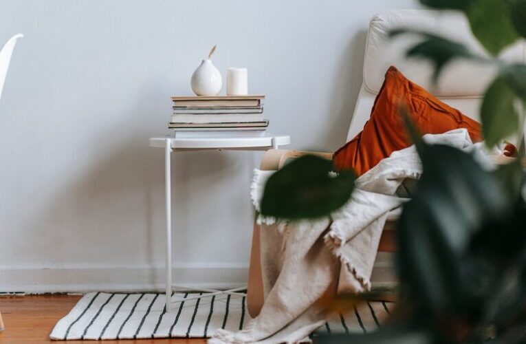 Simple Tips for Creating a Cozy and Inviting Home Environment
